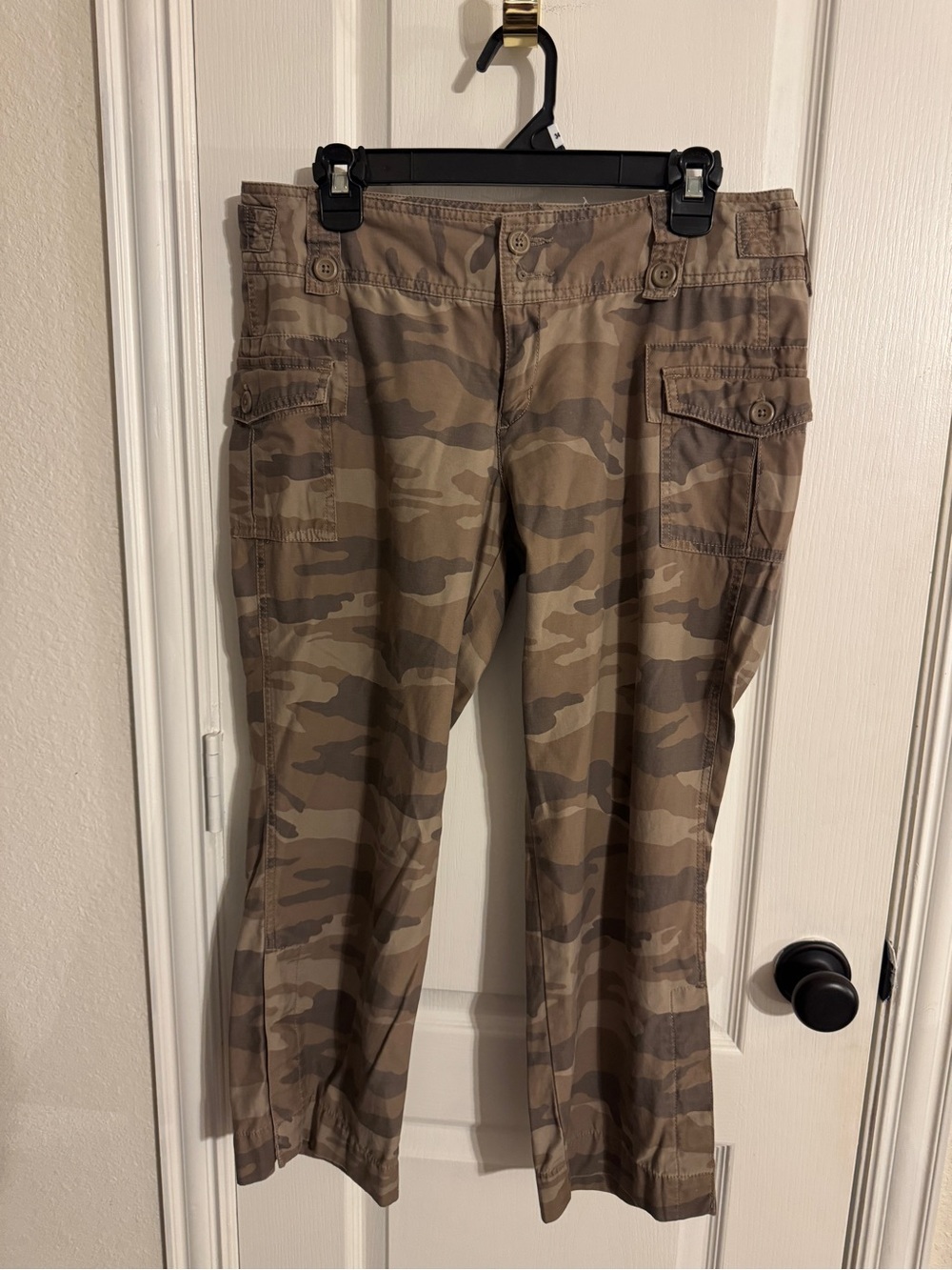 Old Navy Taupe & Olive Camo Cargo Pants